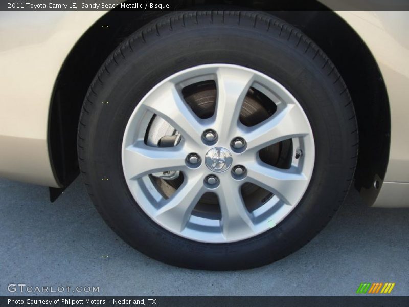 Sandy Beach Metallic / Bisque 2011 Toyota Camry LE