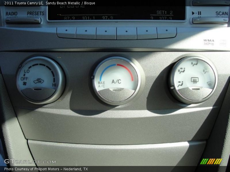 Sandy Beach Metallic / Bisque 2011 Toyota Camry LE