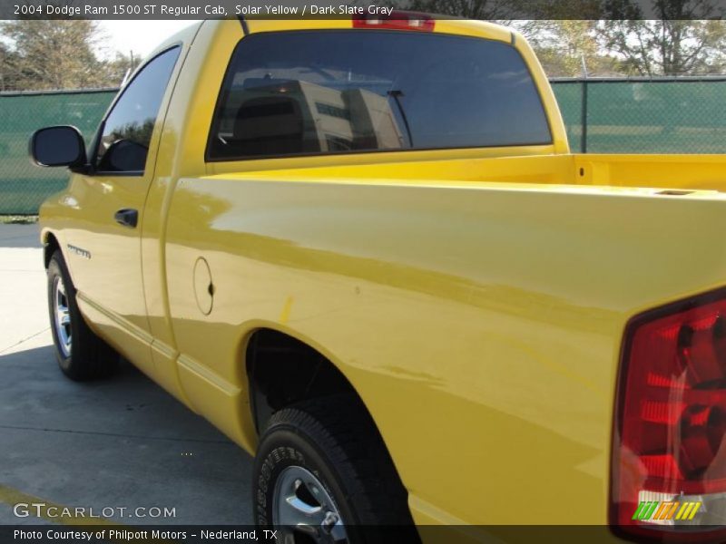 Solar Yellow / Dark Slate Gray 2004 Dodge Ram 1500 ST Regular Cab