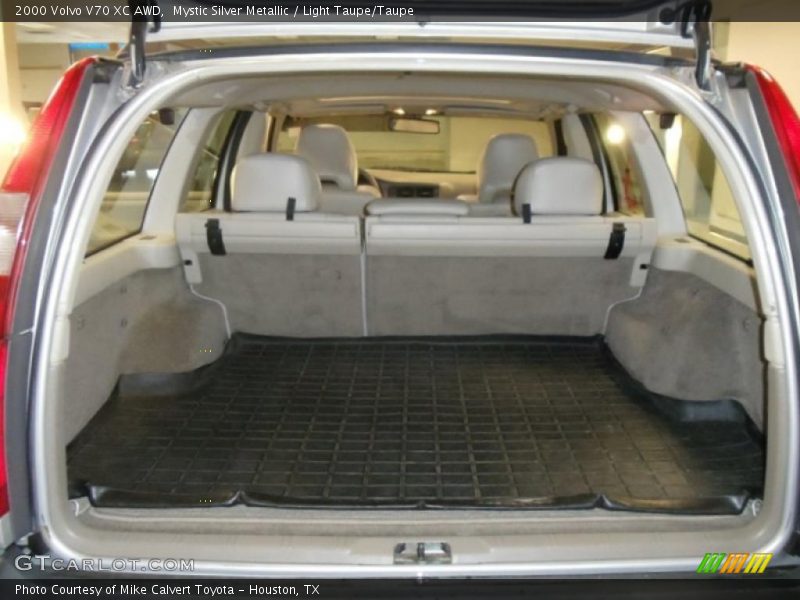 Mystic Silver Metallic / Light Taupe/Taupe 2000 Volvo V70 XC AWD