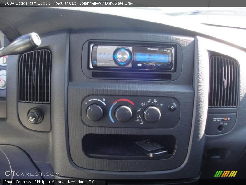 Solar Yellow / Dark Slate Gray 2004 Dodge Ram 1500 ST Regular Cab