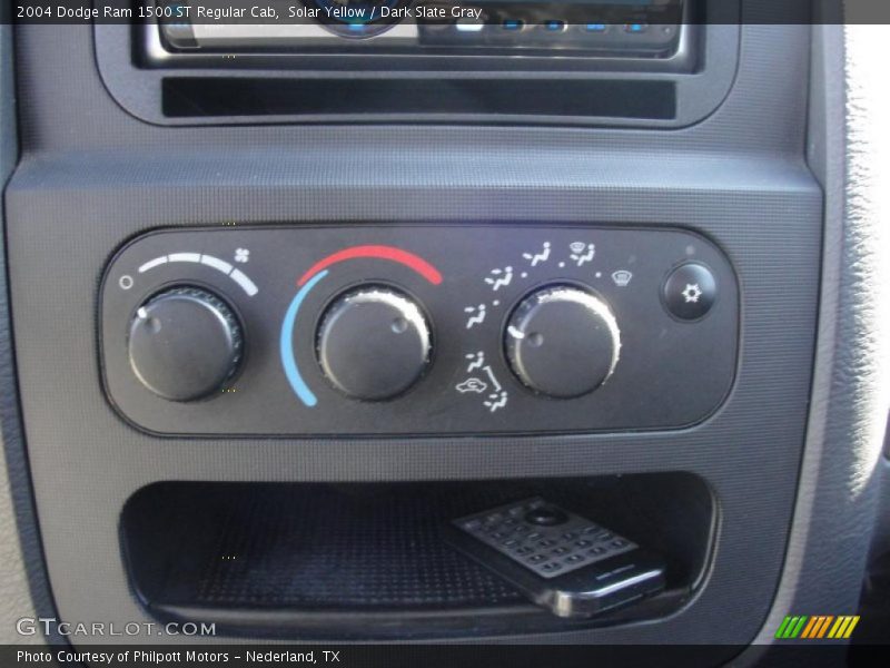 Controls of 2004 Ram 1500 ST Regular Cab