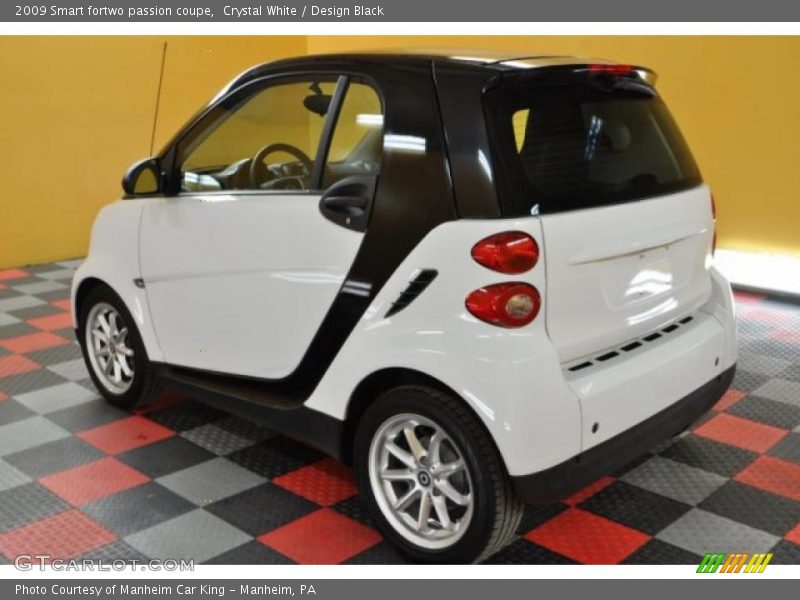 Crystal White / Design Black 2009 Smart fortwo passion coupe
