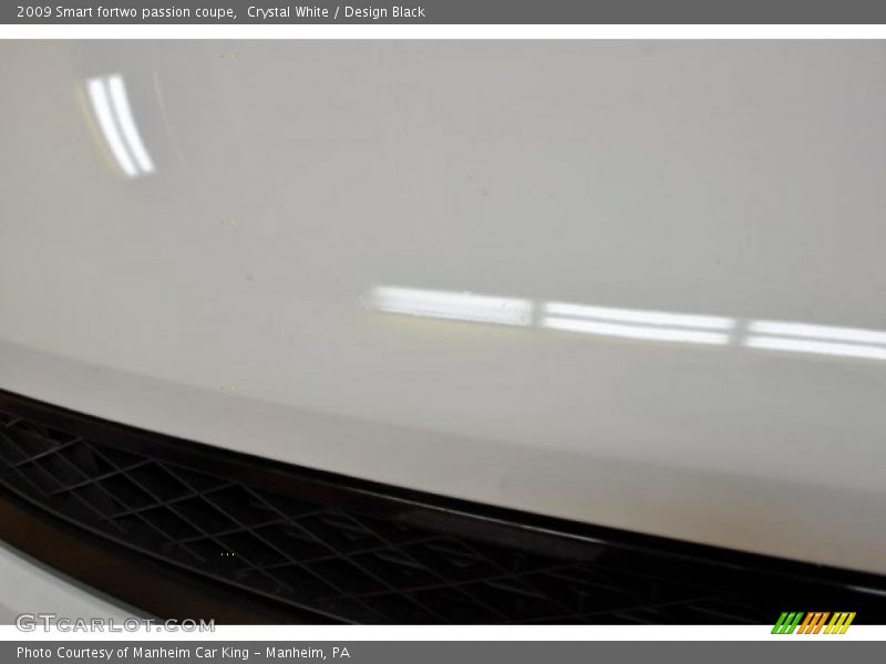 Crystal White / Design Black 2009 Smart fortwo passion coupe