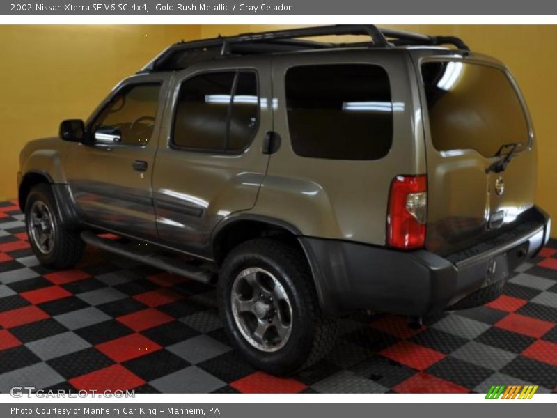 Gold Rush Metallic / Gray Celadon 2002 Nissan Xterra SE V6 SC 4x4