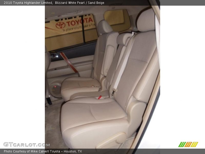 Blizzard White Pearl / Sand Beige 2010 Toyota Highlander Limited