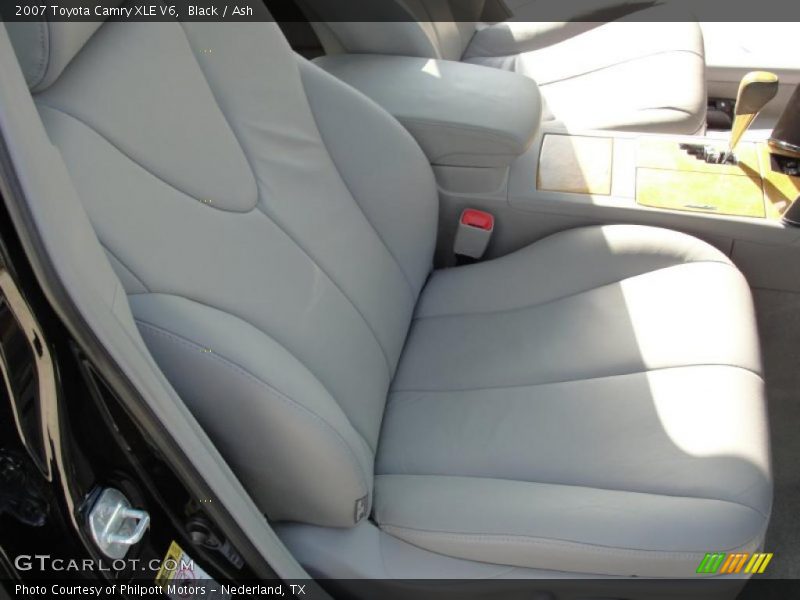 Black / Ash 2007 Toyota Camry XLE V6