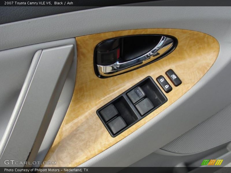 Black / Ash 2007 Toyota Camry XLE V6