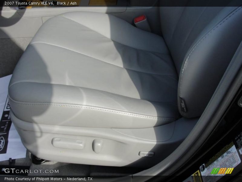 Black / Ash 2007 Toyota Camry XLE V6