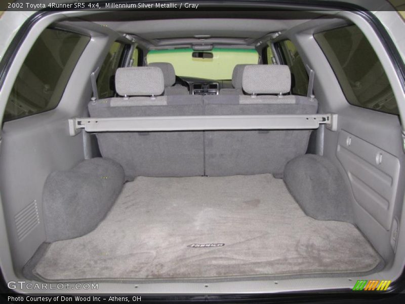 Millennium Silver Metallic / Gray 2002 Toyota 4Runner SR5 4x4