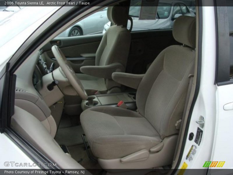 Arctic Frost Pearl / Taupe 2006 Toyota Sienna LE