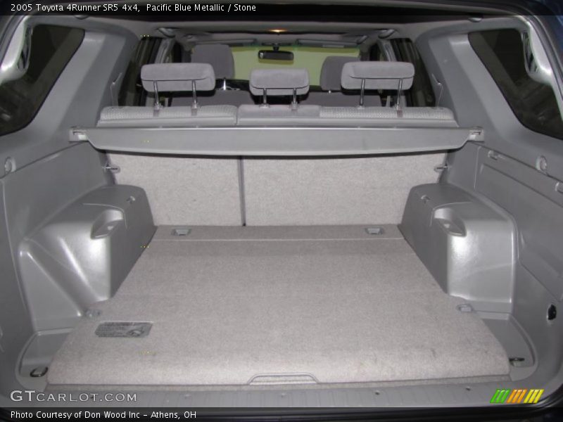 Pacific Blue Metallic / Stone 2005 Toyota 4Runner SR5 4x4