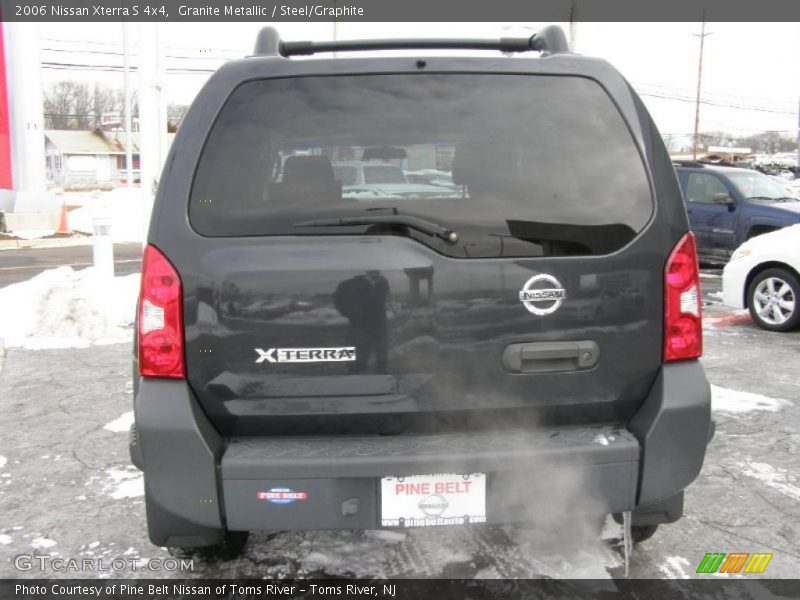 Granite Metallic / Steel/Graphite 2006 Nissan Xterra S 4x4