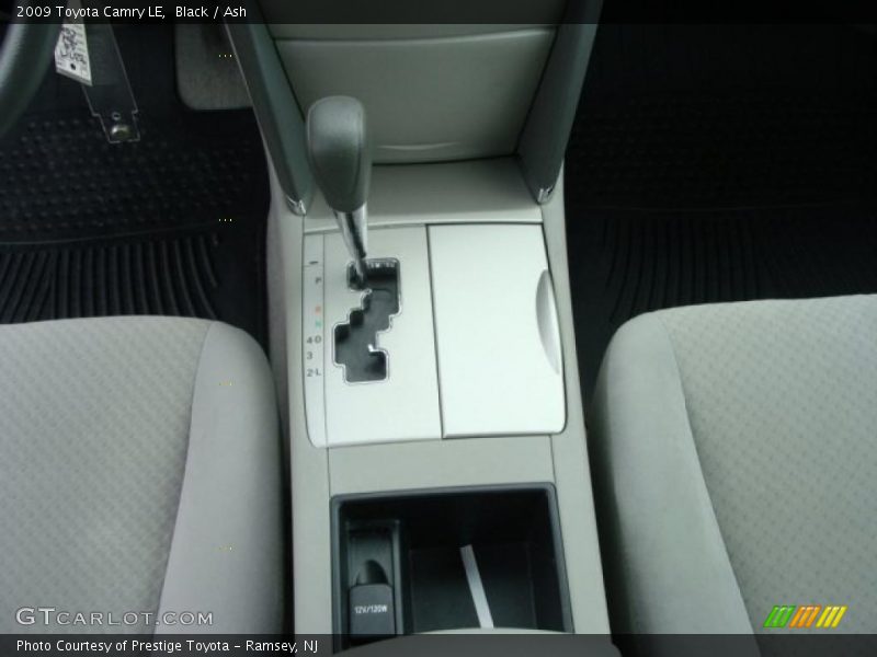 Black / Ash 2009 Toyota Camry LE