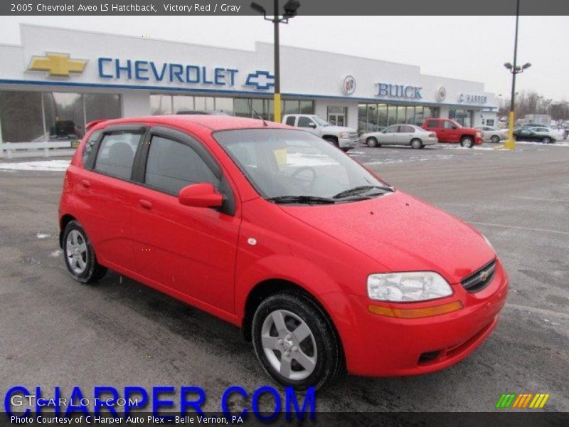 Victory Red / Gray 2005 Chevrolet Aveo LS Hatchback