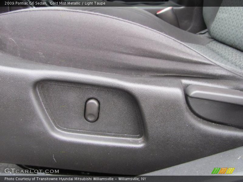 Gold Mist Metallic / Light Taupe 2009 Pontiac G6 Sedan