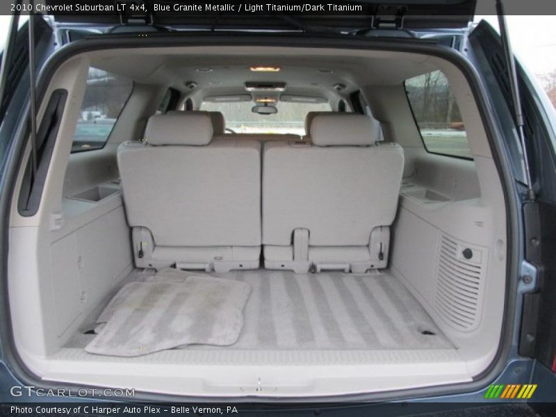 Blue Granite Metallic / Light Titanium/Dark Titanium 2010 Chevrolet Suburban LT 4x4