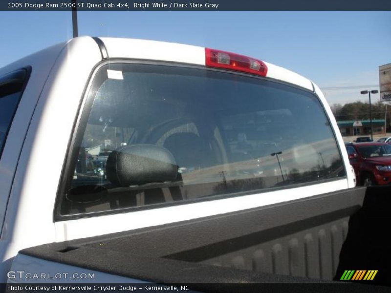 Bright White / Dark Slate Gray 2005 Dodge Ram 2500 ST Quad Cab 4x4