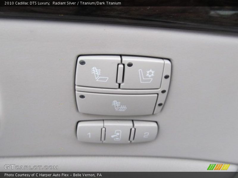 Radiant Silver / Titanium/Dark Titanium 2010 Cadillac DTS Luxury