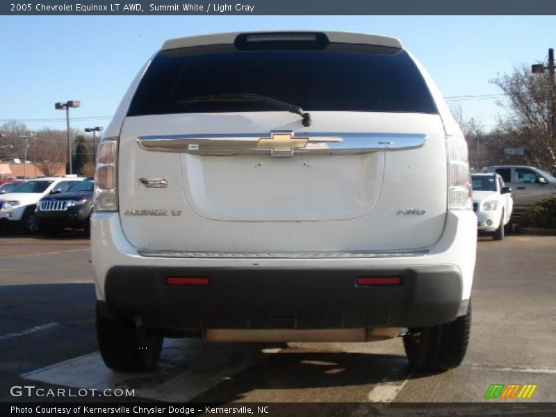 Summit White / Light Gray 2005 Chevrolet Equinox LT AWD