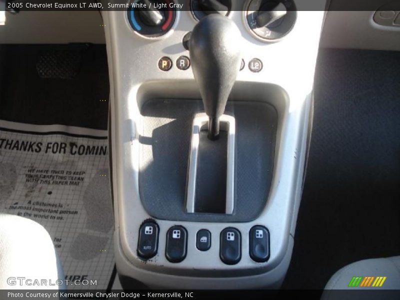 Summit White / Light Gray 2005 Chevrolet Equinox LT AWD