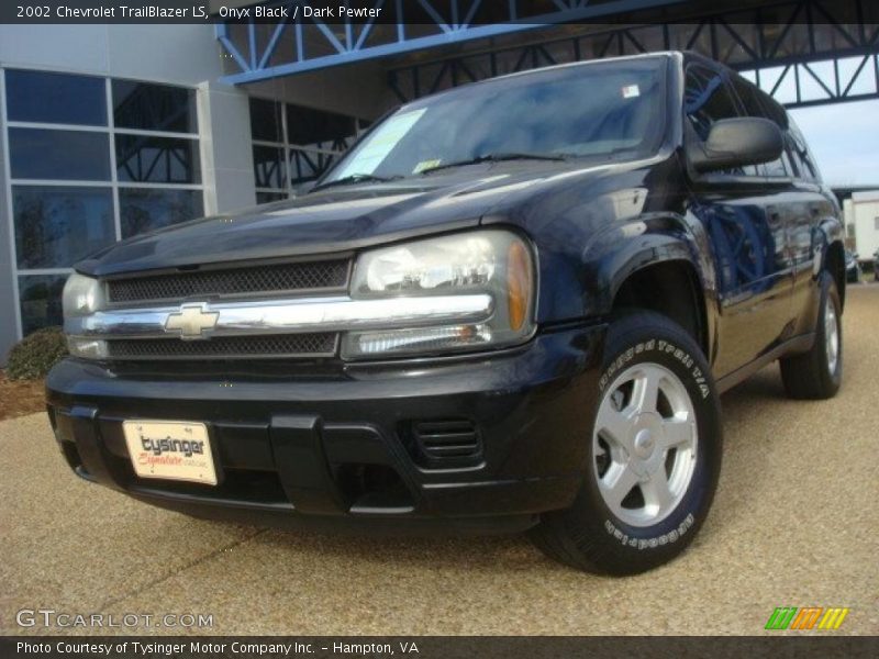 Onyx Black / Dark Pewter 2002 Chevrolet TrailBlazer LS
