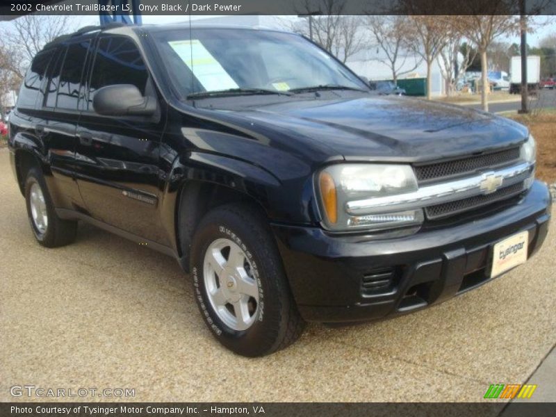 Onyx Black / Dark Pewter 2002 Chevrolet TrailBlazer LS