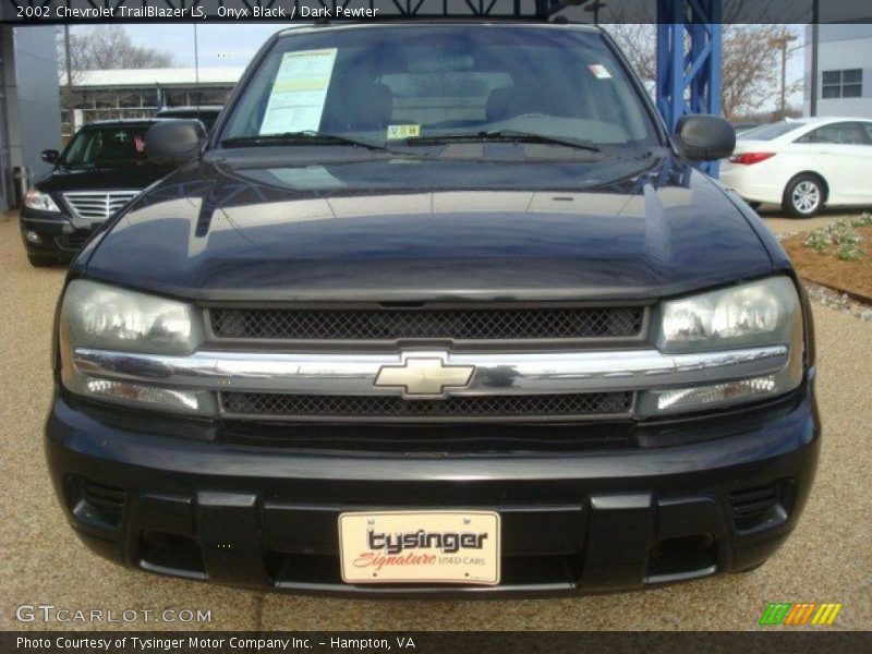 Onyx Black / Dark Pewter 2002 Chevrolet TrailBlazer LS
