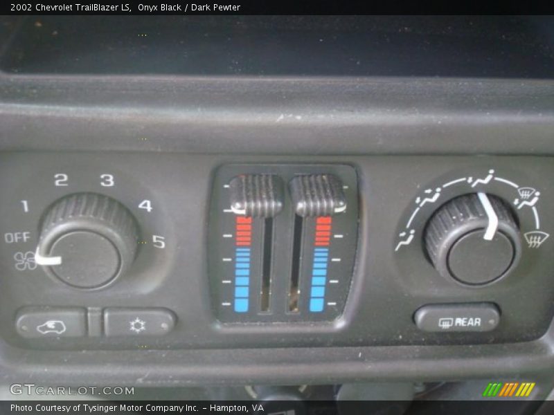 Onyx Black / Dark Pewter 2002 Chevrolet TrailBlazer LS