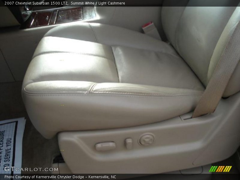 Summit White / Light Cashmere 2007 Chevrolet Suburban 1500 LTZ
