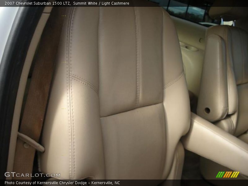 Summit White / Light Cashmere 2007 Chevrolet Suburban 1500 LTZ