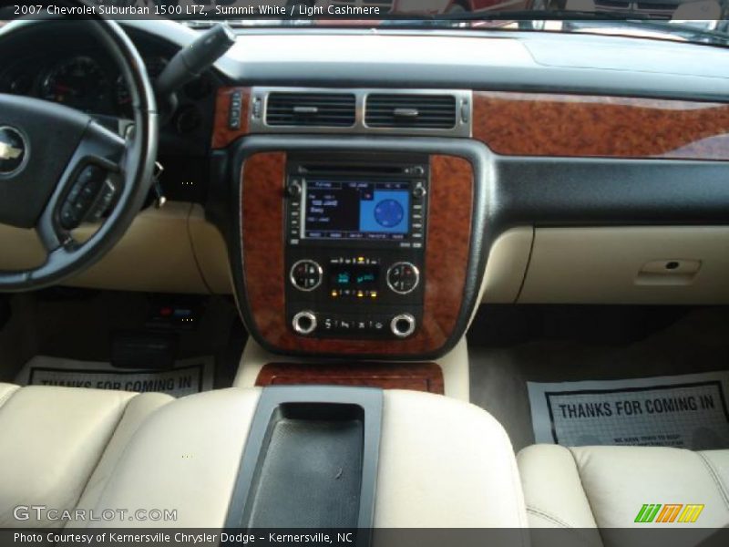 Summit White / Light Cashmere 2007 Chevrolet Suburban 1500 LTZ