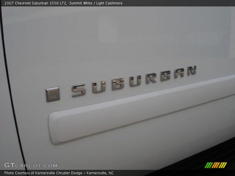 Summit White / Light Cashmere 2007 Chevrolet Suburban 1500 LTZ