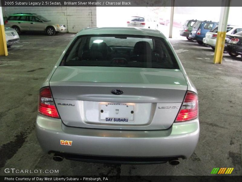 Brilliant Silver Metallic / Charcoal Black 2005 Subaru Legacy 2.5i Sedan