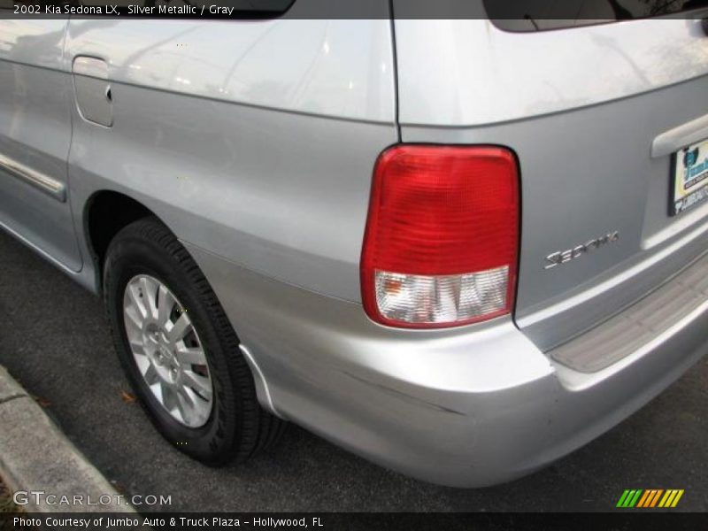 Silver Metallic / Gray 2002 Kia Sedona LX