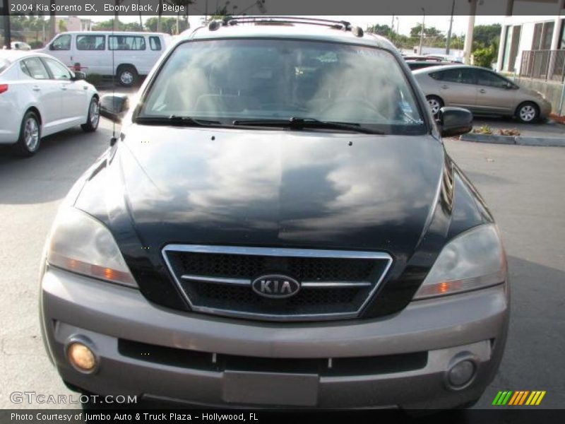 Ebony Black / Beige 2004 Kia Sorento EX