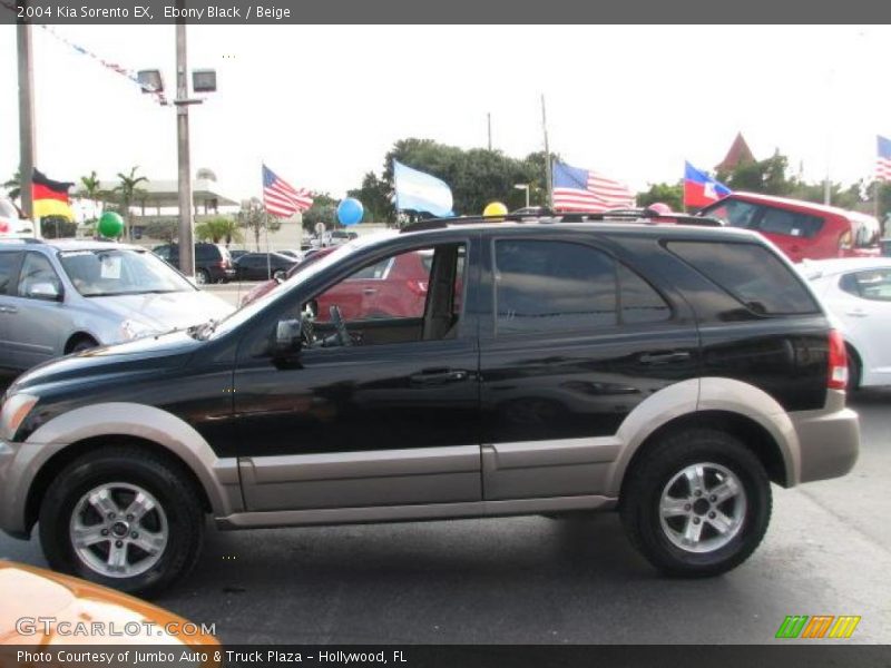 Ebony Black / Beige 2004 Kia Sorento EX