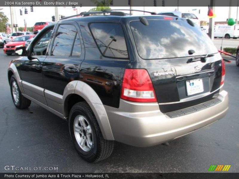 Ebony Black / Beige 2004 Kia Sorento EX