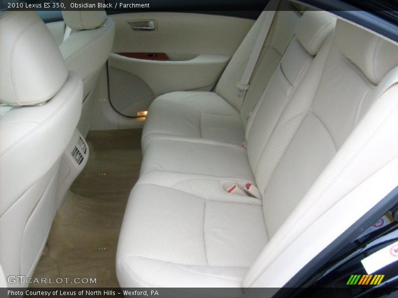  2010 ES 350 Parchment Interior