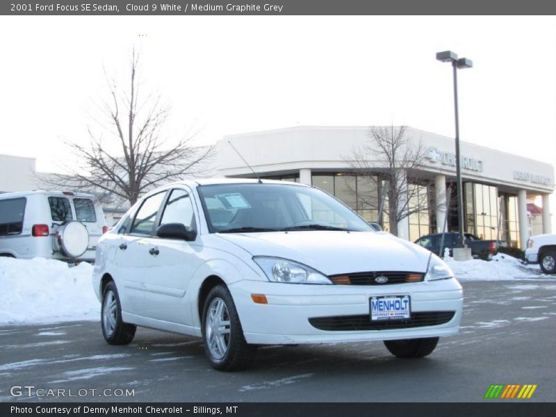 Cloud 9 White / Medium Graphite Grey 2001 Ford Focus SE Sedan