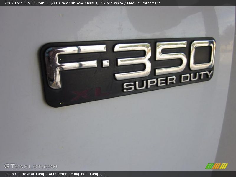Oxford White / Medium Parchment 2002 Ford F350 Super Duty XL Crew Cab 4x4 Chassis