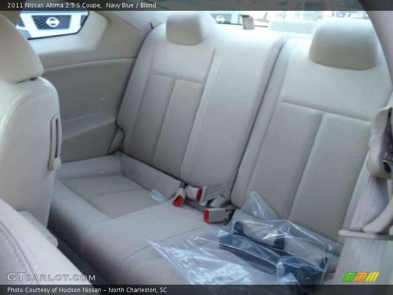  2011 Altima 2.5 S Coupe Blond Interior