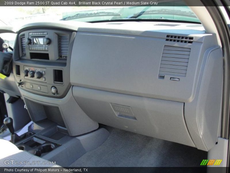 Brilliant Black Crystal Pearl / Medium Slate Gray 2009 Dodge Ram 2500 ST Quad Cab 4x4