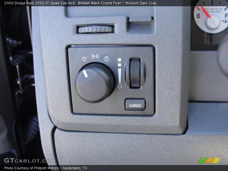 Brilliant Black Crystal Pearl / Medium Slate Gray 2009 Dodge Ram 2500 ST Quad Cab 4x4