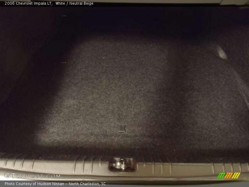 White / Neutral Beige 2006 Chevrolet Impala LT