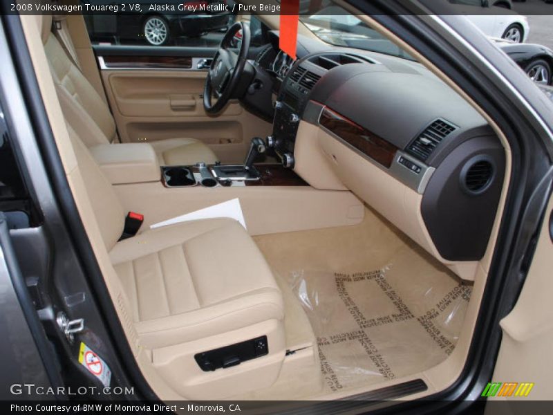  2008 Touareg 2 V8 Pure Beige Interior