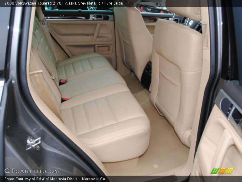 Alaska Grey Metallic / Pure Beige 2008 Volkswagen Touareg 2 V8