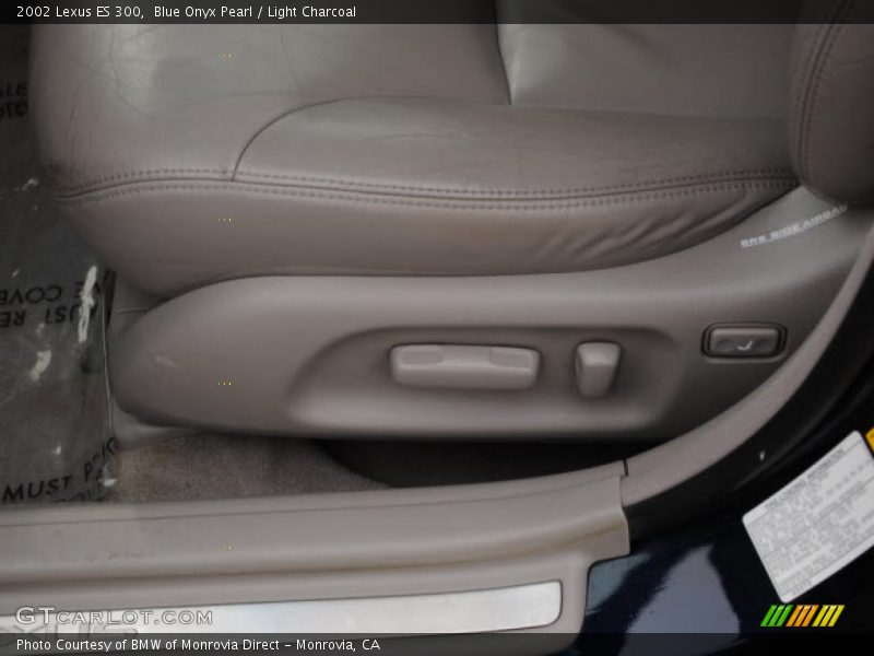 Blue Onyx Pearl / Light Charcoal 2002 Lexus ES 300