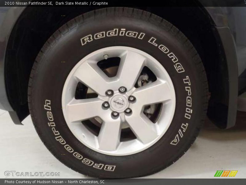 Dark Slate Metallic / Graphite 2010 Nissan Pathfinder SE