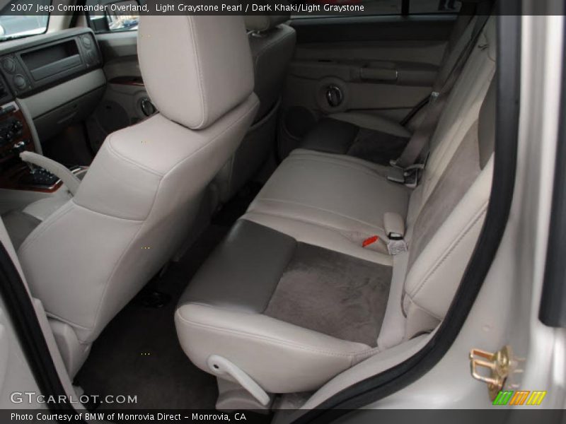 Light Graystone Pearl / Dark Khaki/Light Graystone 2007 Jeep Commander Overland
